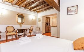 Al Cortile Del Moro